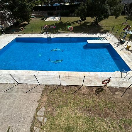 Апартаменты Piscina Terrazza Seaview Бенальмадена Экстерьер фото