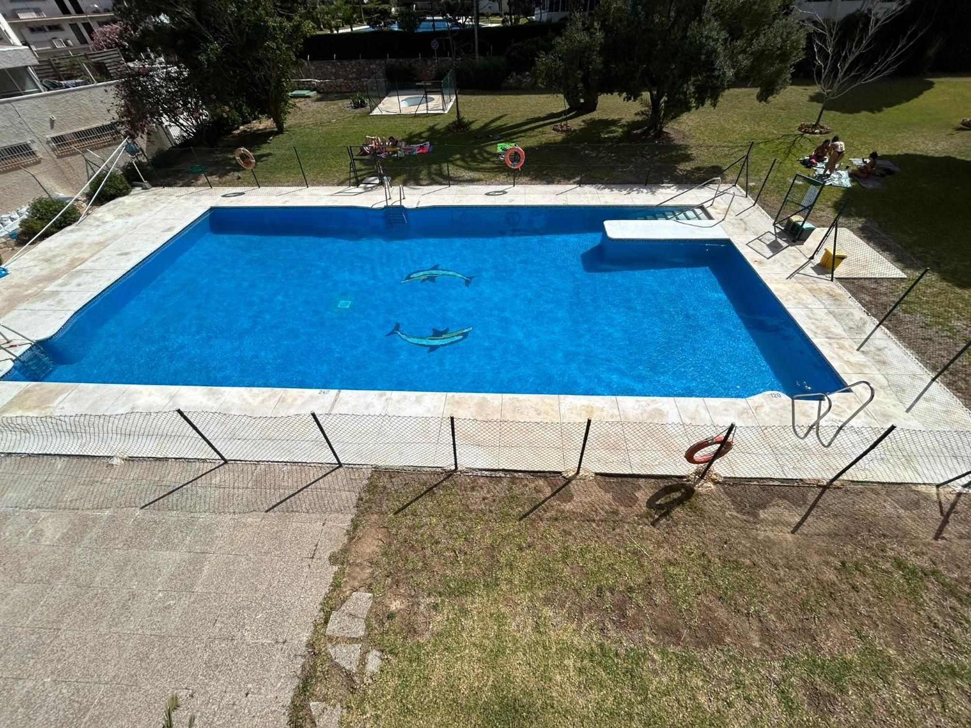 Апартаменты Piscina Terrazza Seaview Бенальмадена Экстерьер фото
